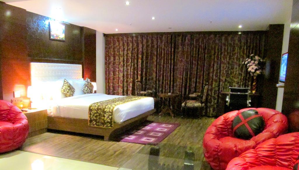 Hotel Maple Wood Ranchi Exterior foto